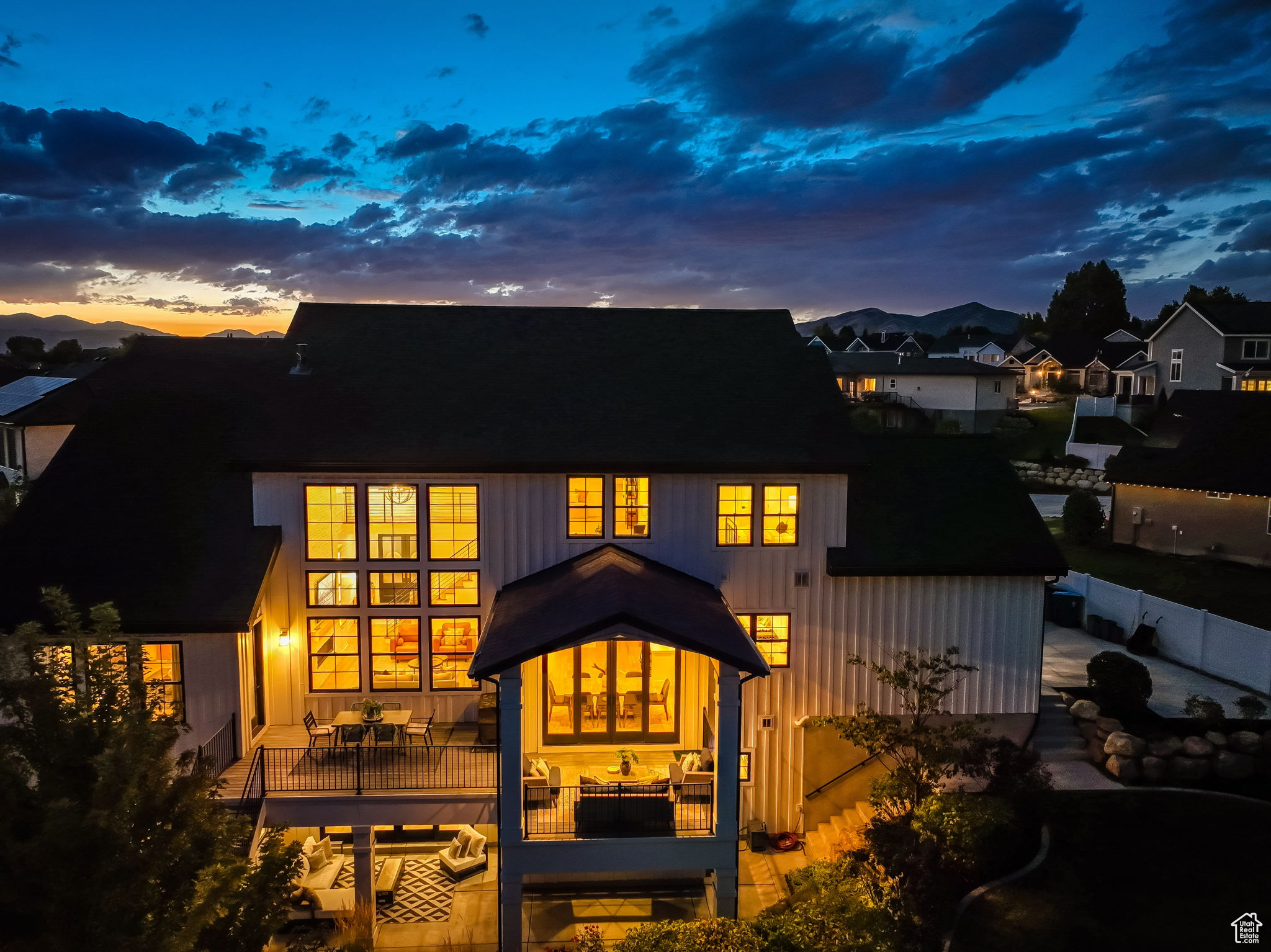 LAKEVIEW FARMS - Residential