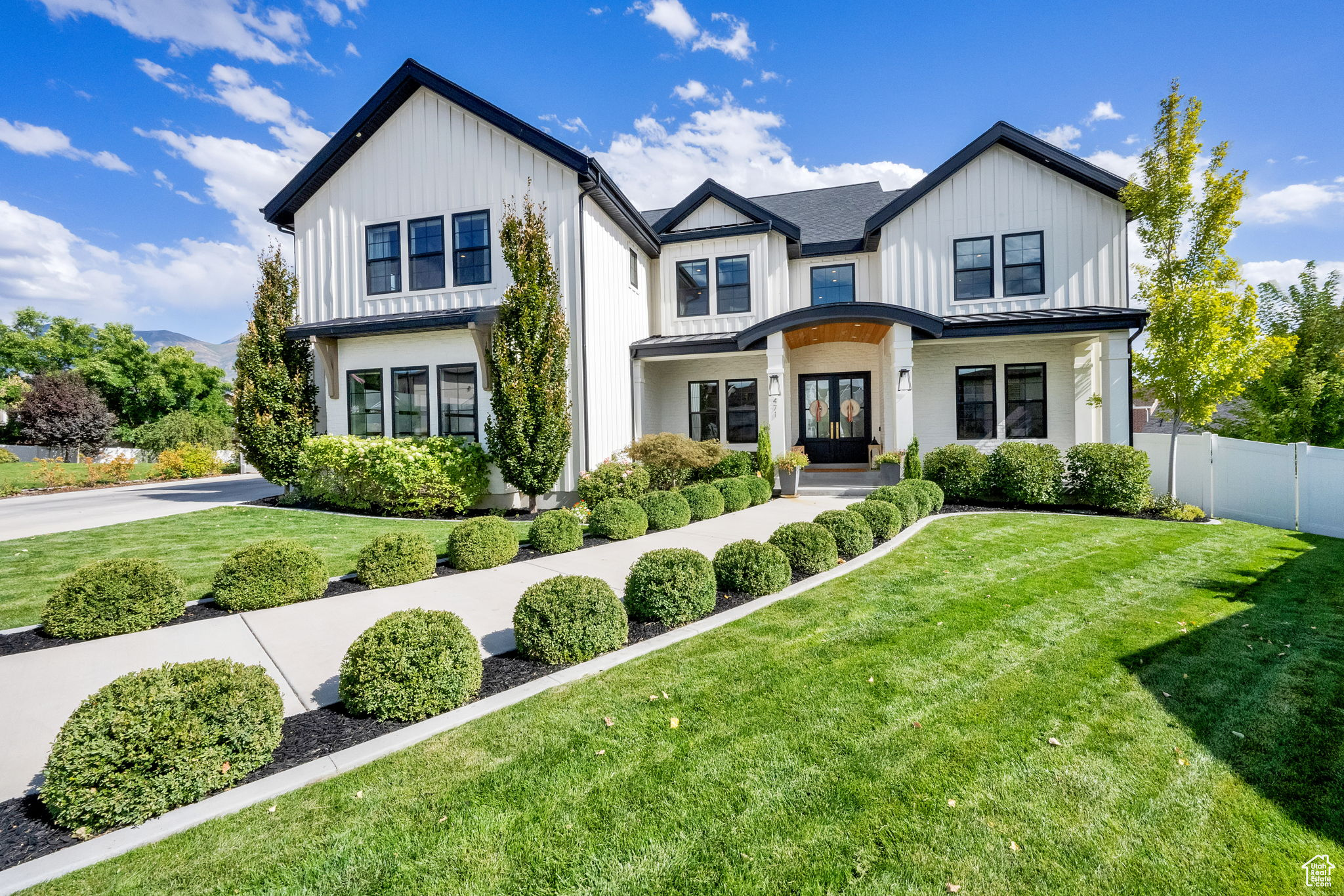 LAKEVIEW FARMS - Residential