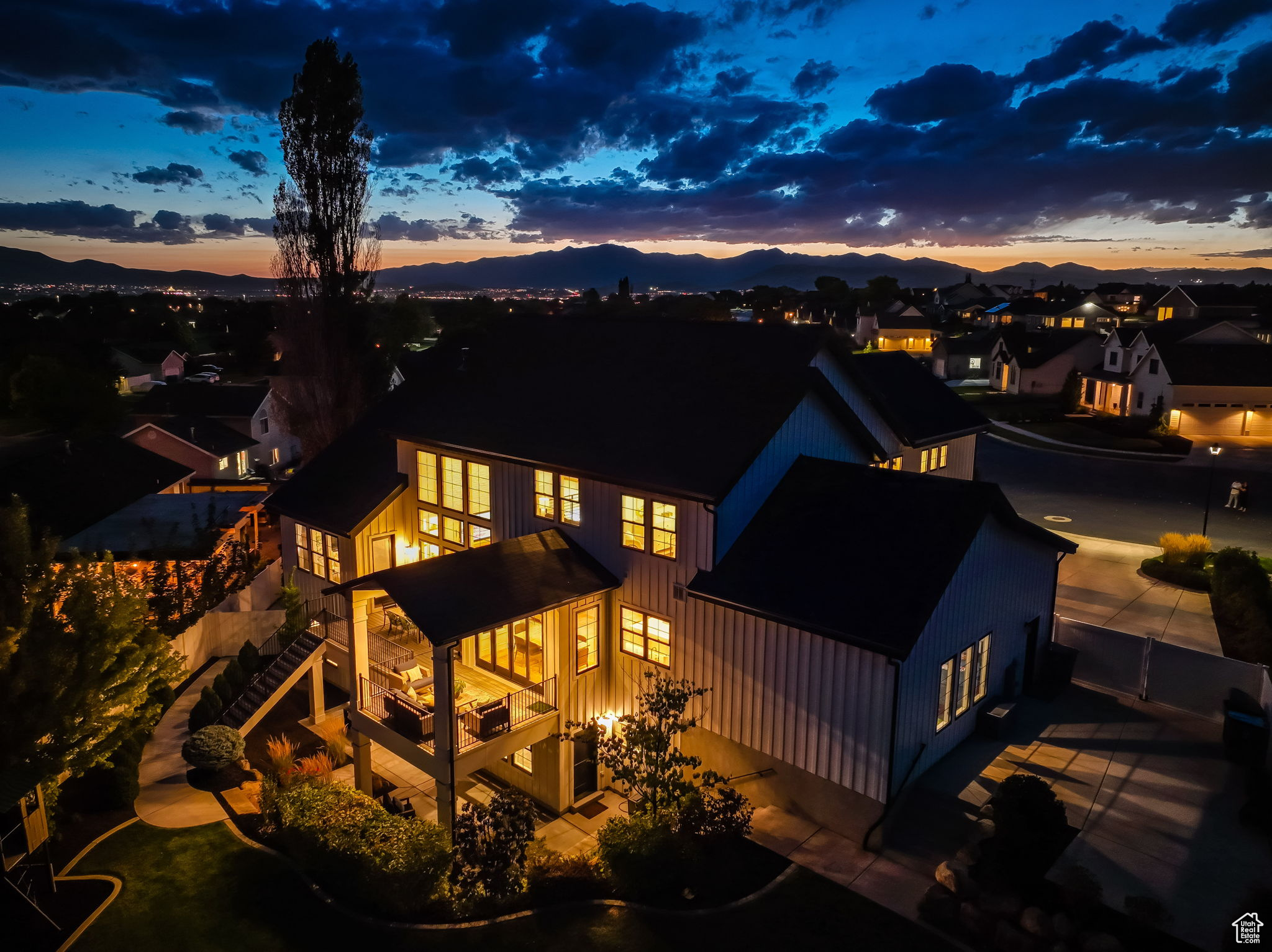 LAKEVIEW FARMS - Residential