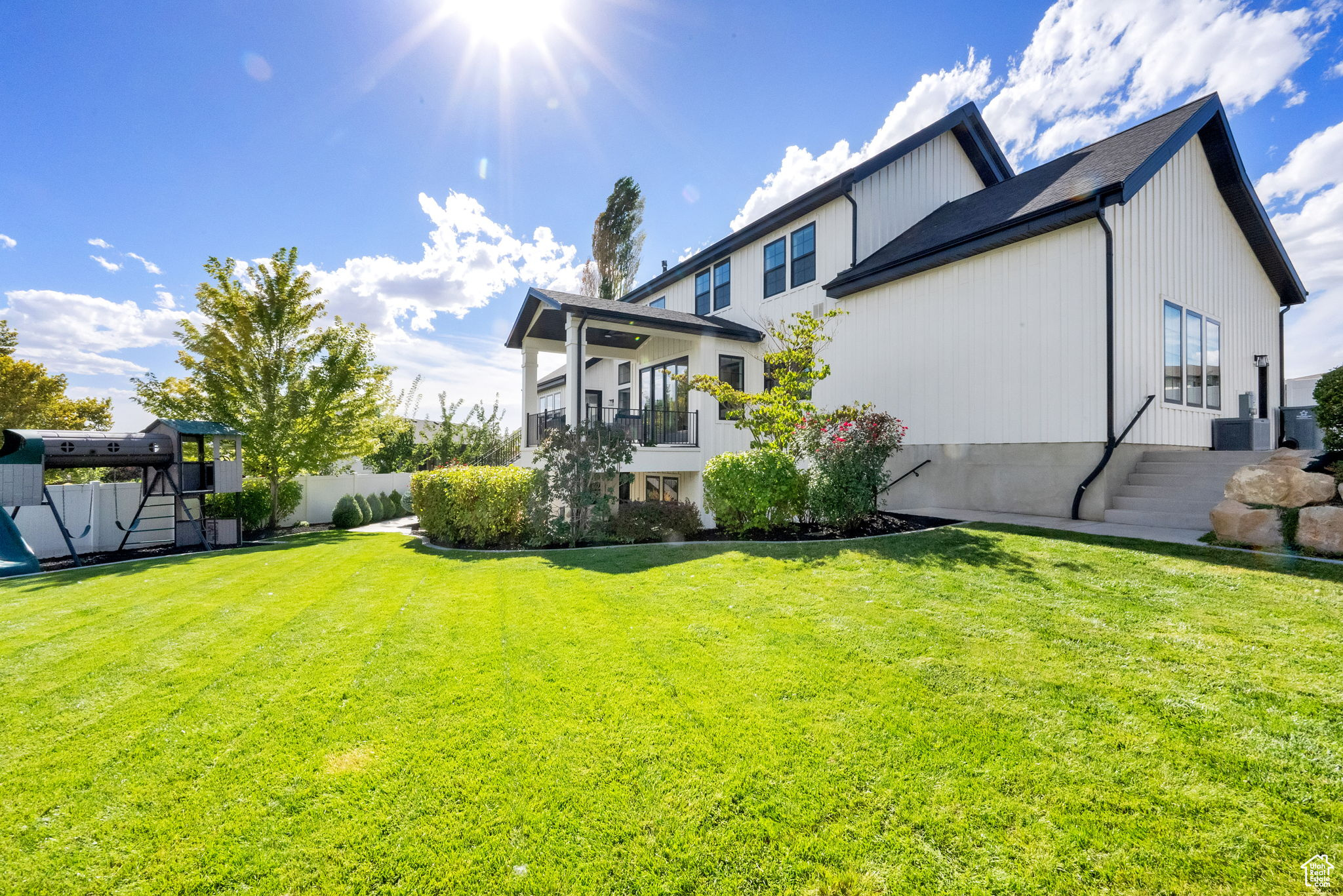 LAKEVIEW FARMS - Residential