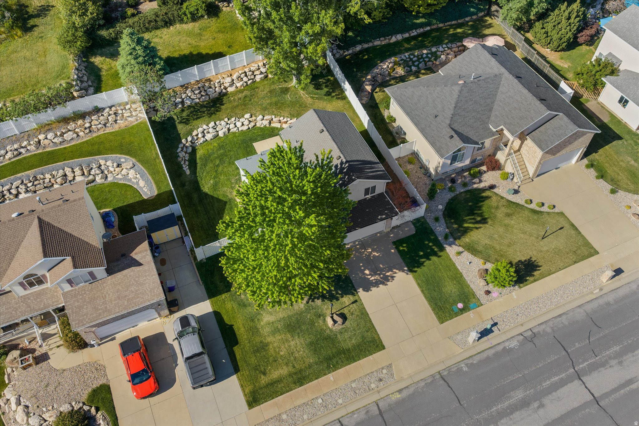 LAKEVIEW HEIGHTS - Residential