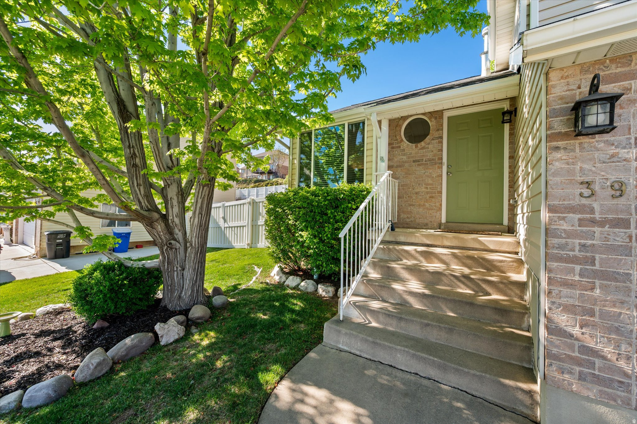 LAKEVIEW HEIGHTS - Residential