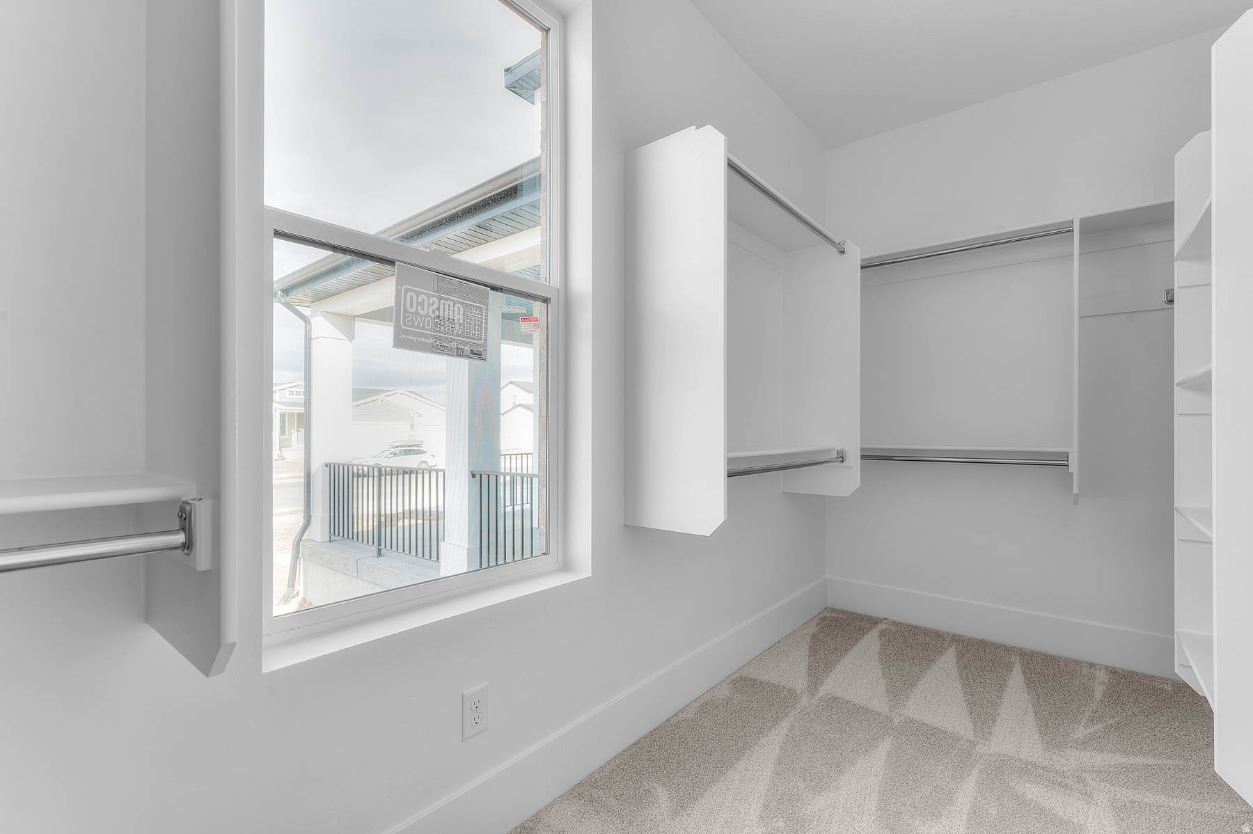 CRANEFIELD EST 1521 - Residential