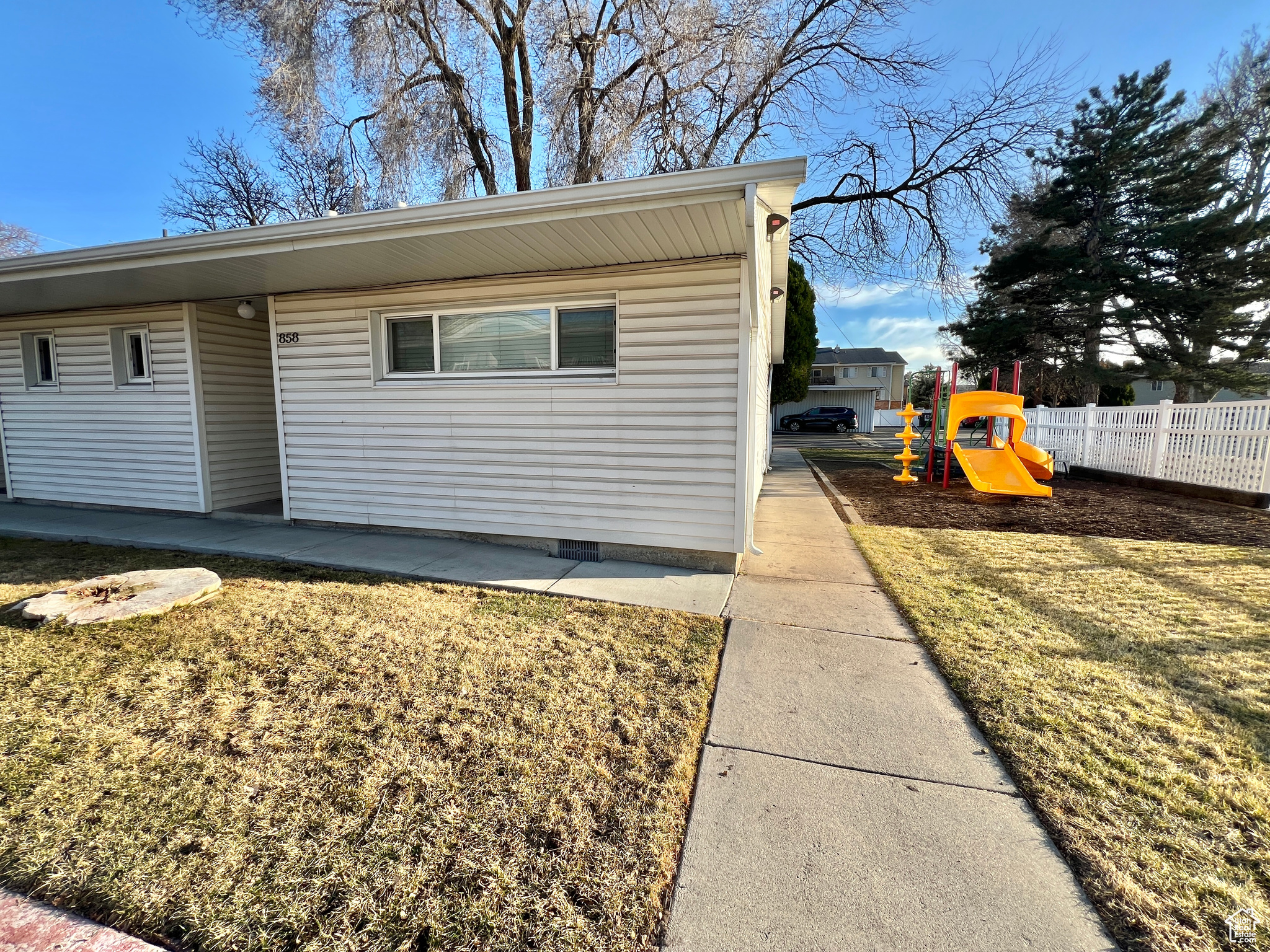 858 E Maple View Dr, Salt Lake City, Utah image 37