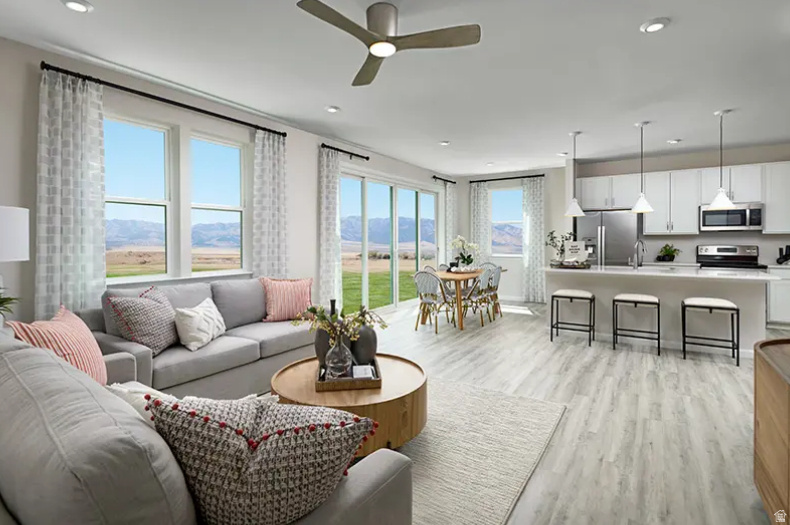 WILD HORSE RANCH - Residential