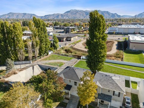 Tiny photo for 2034 N 2095 W, Clinton, UT 84015 (MLS # 2118432)