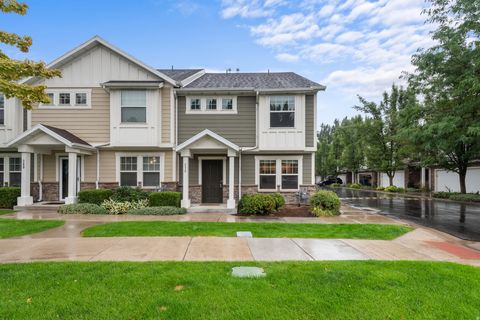 Photo of 273 W 1010 S, Logan, UT 84321 (MLS # 2146808)