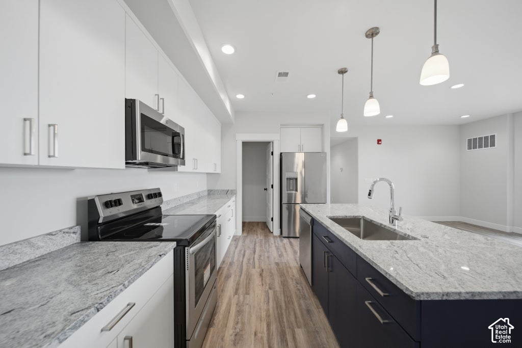 Photo of 553 S 100 W #204, Richfield, UT 84701 (MLS # 2193195)