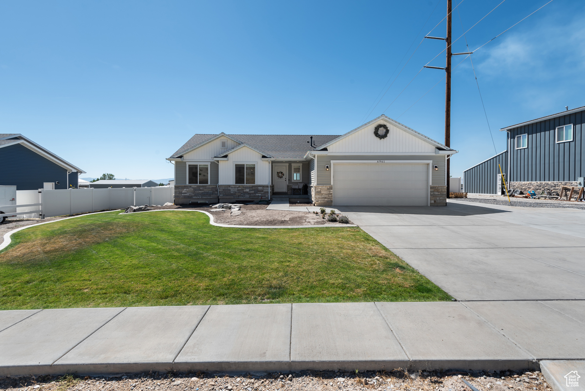 6961 N 2275 W