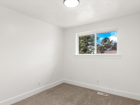 Tiny photo for 3050 N 1025 E, North Ogden, UT 84414 (MLS # 2142396)