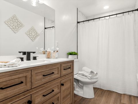 Tiny photo for 3050 N 1025 E, North Ogden, UT 84414 (MLS # 2142396)