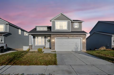 294 W QUARTZ RD Tooele UT 84074