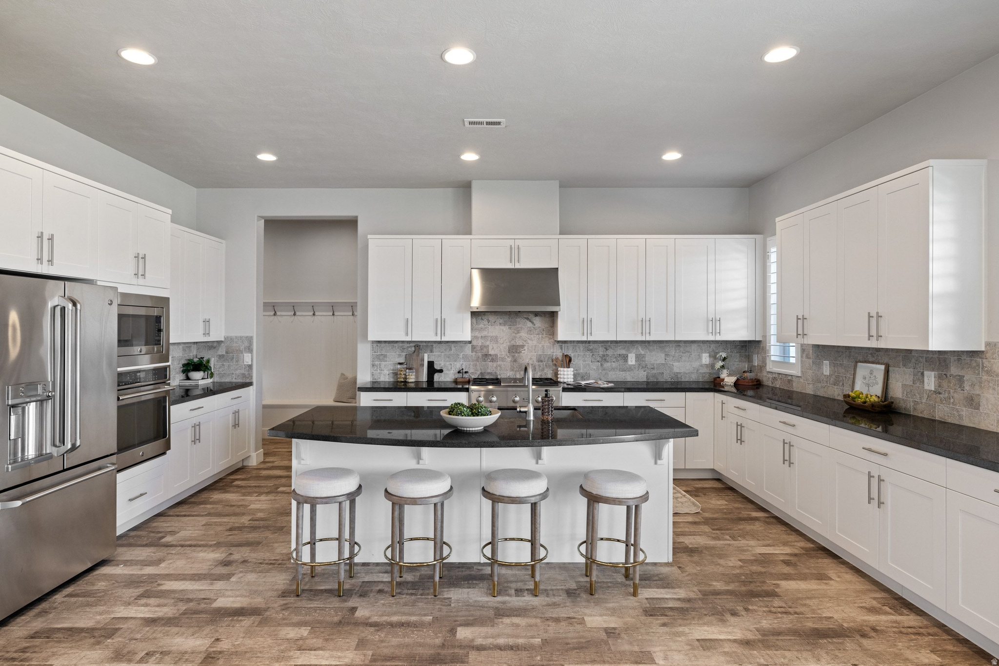 SILVER CREEK ESTATES - Residential