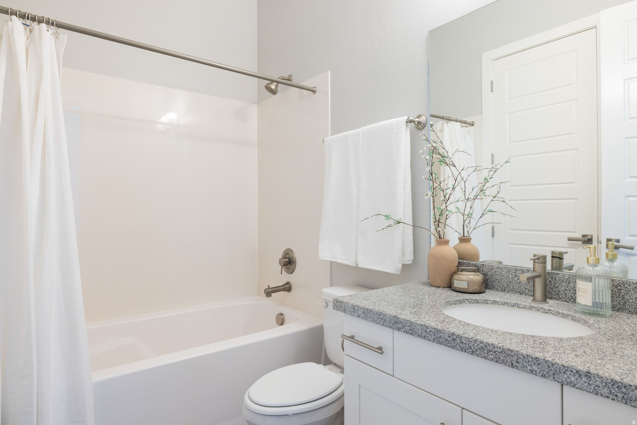 SILVER CREEK ESTATES - Residential