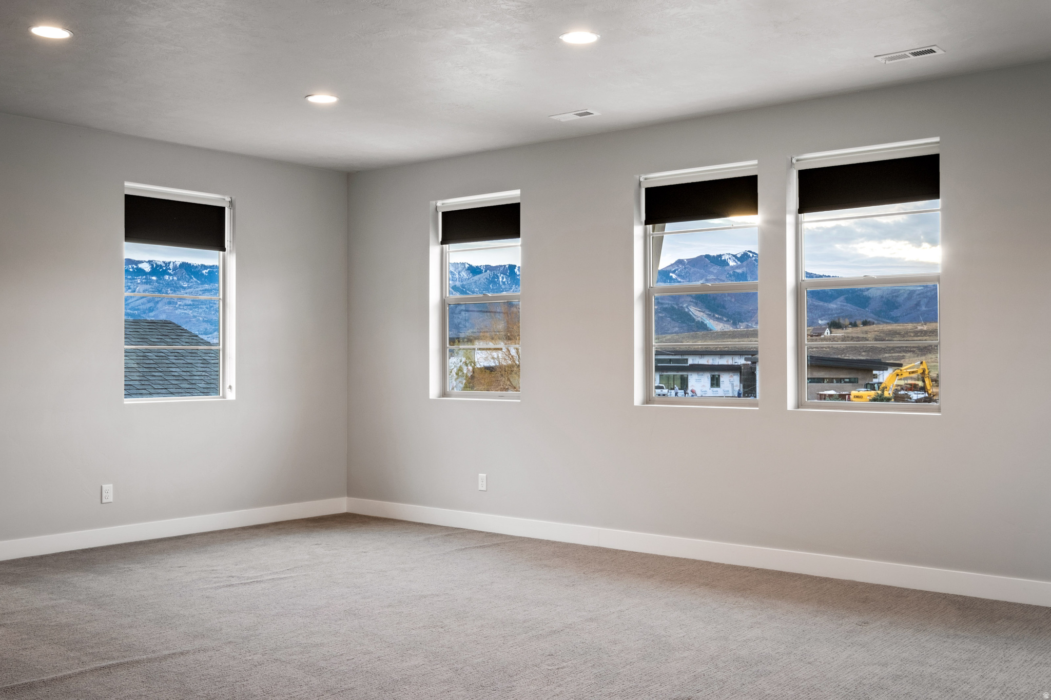 SILVER CREEK ESTATES - Residential