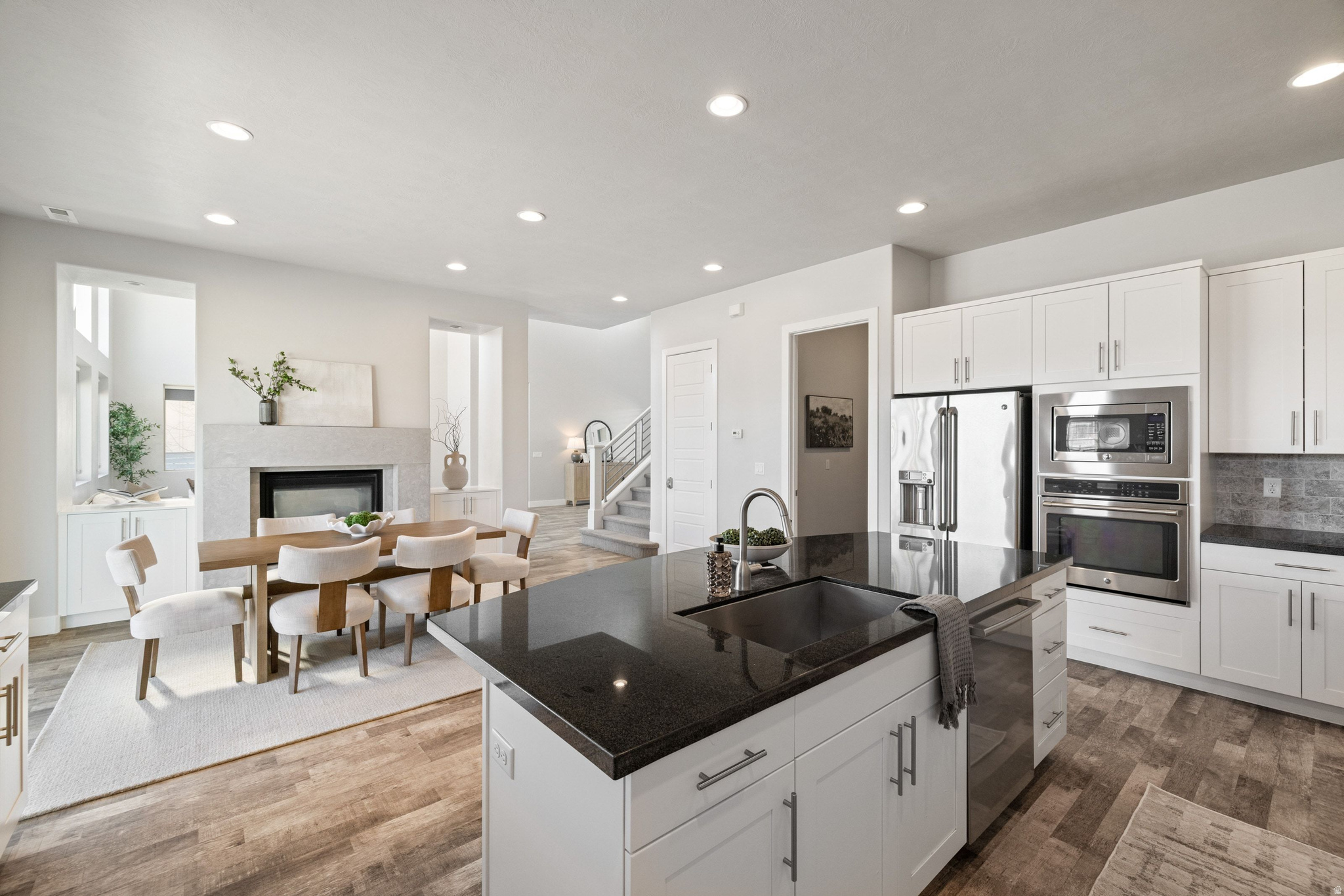 SILVER CREEK ESTATES - Residential