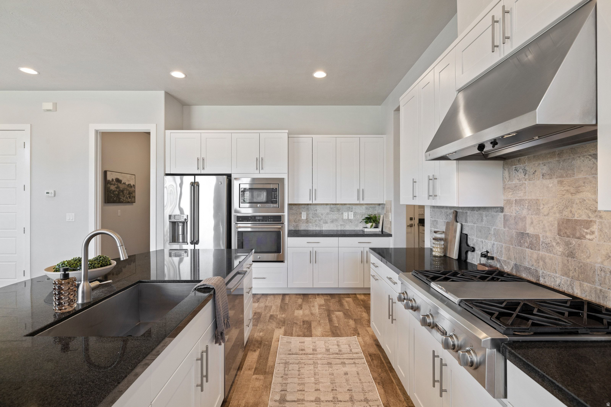 SILVER CREEK ESTATES - Residential