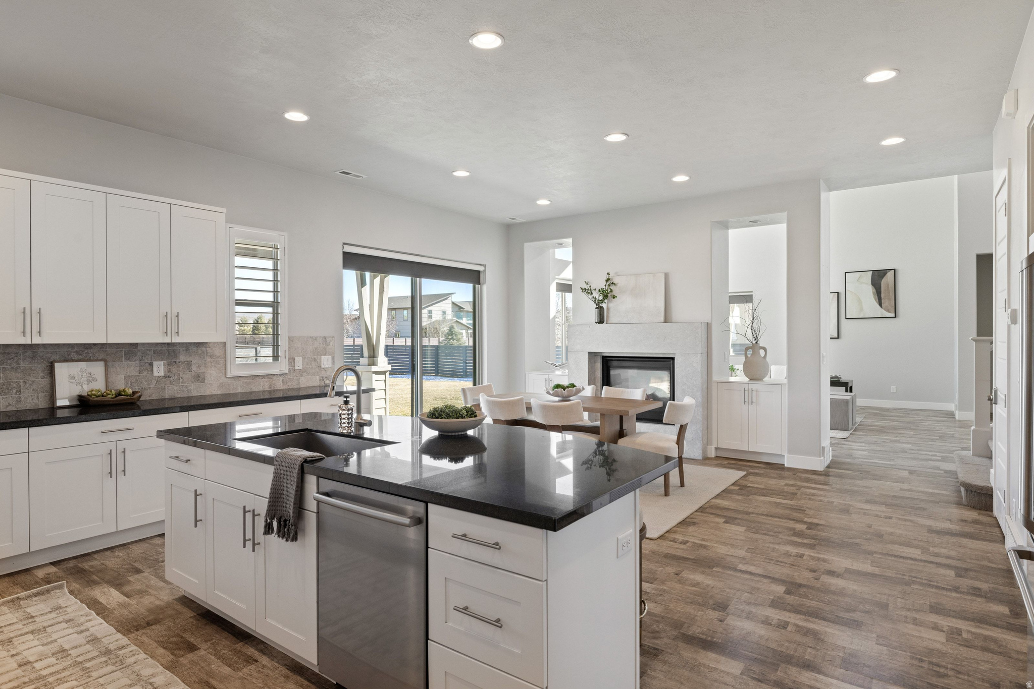 SILVER CREEK ESTATES - Residential