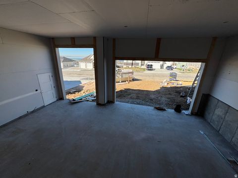 Tiny photo for 697 S 325 E, Willard, UT 84340 (MLS # 2138328)