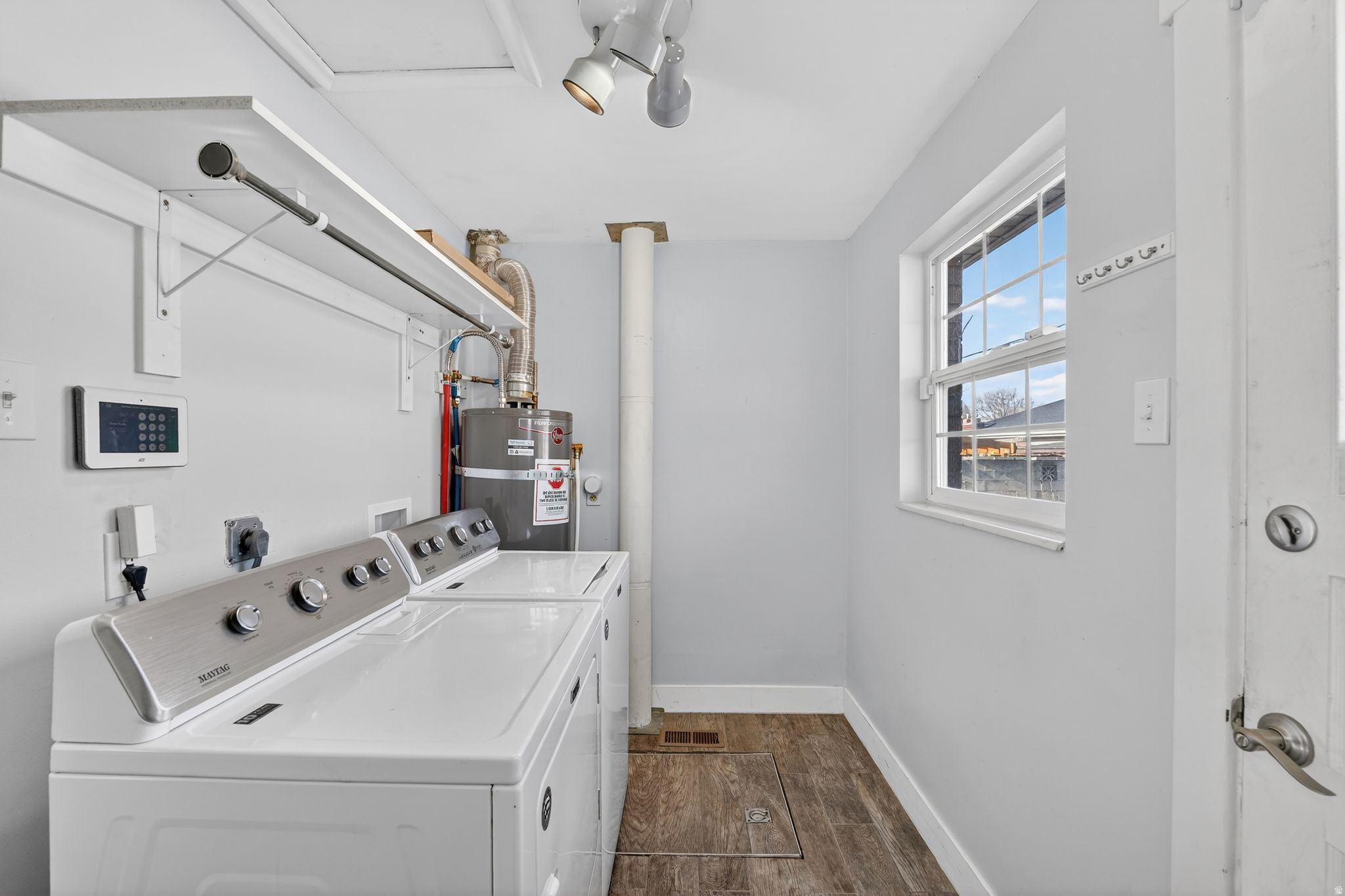 WANDAMERE HEIGHTS - Residential