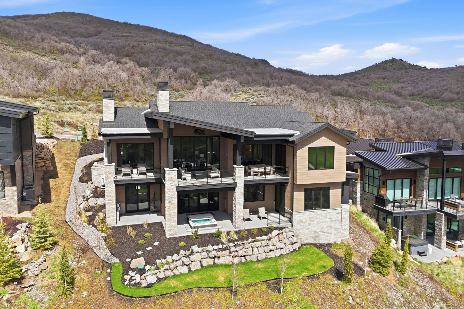 SKYRIDGE - Residential