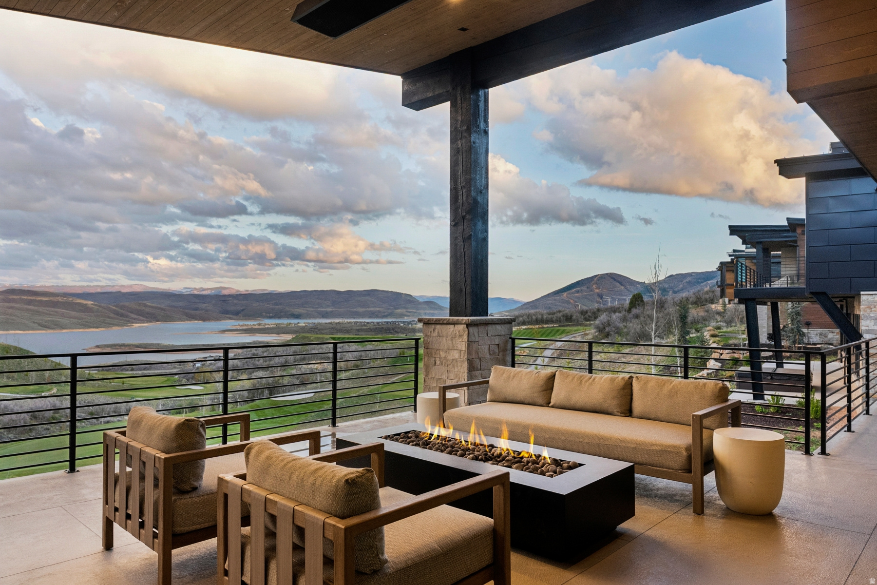 SKYRIDGE - Residential