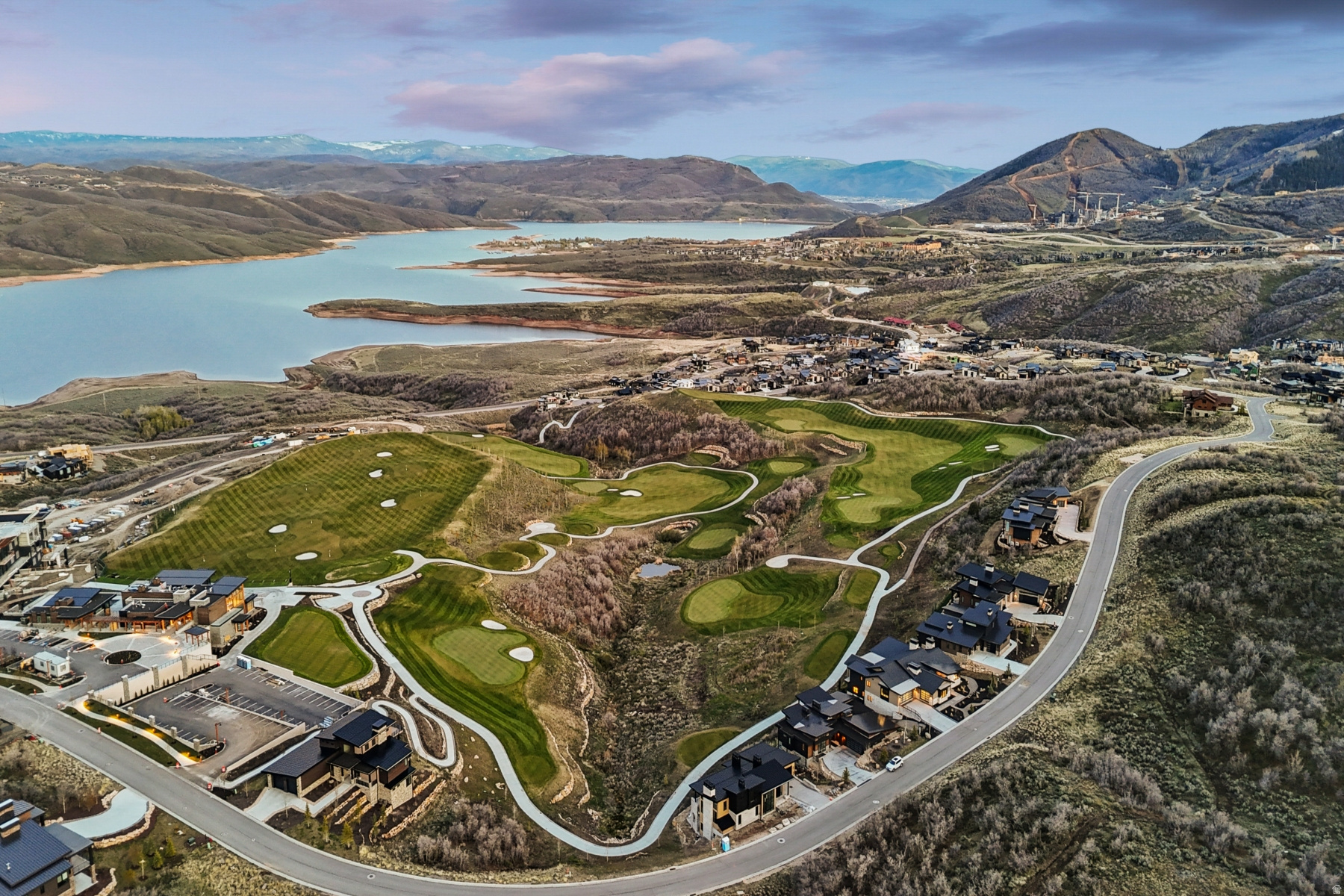SKYRIDGE - Residential