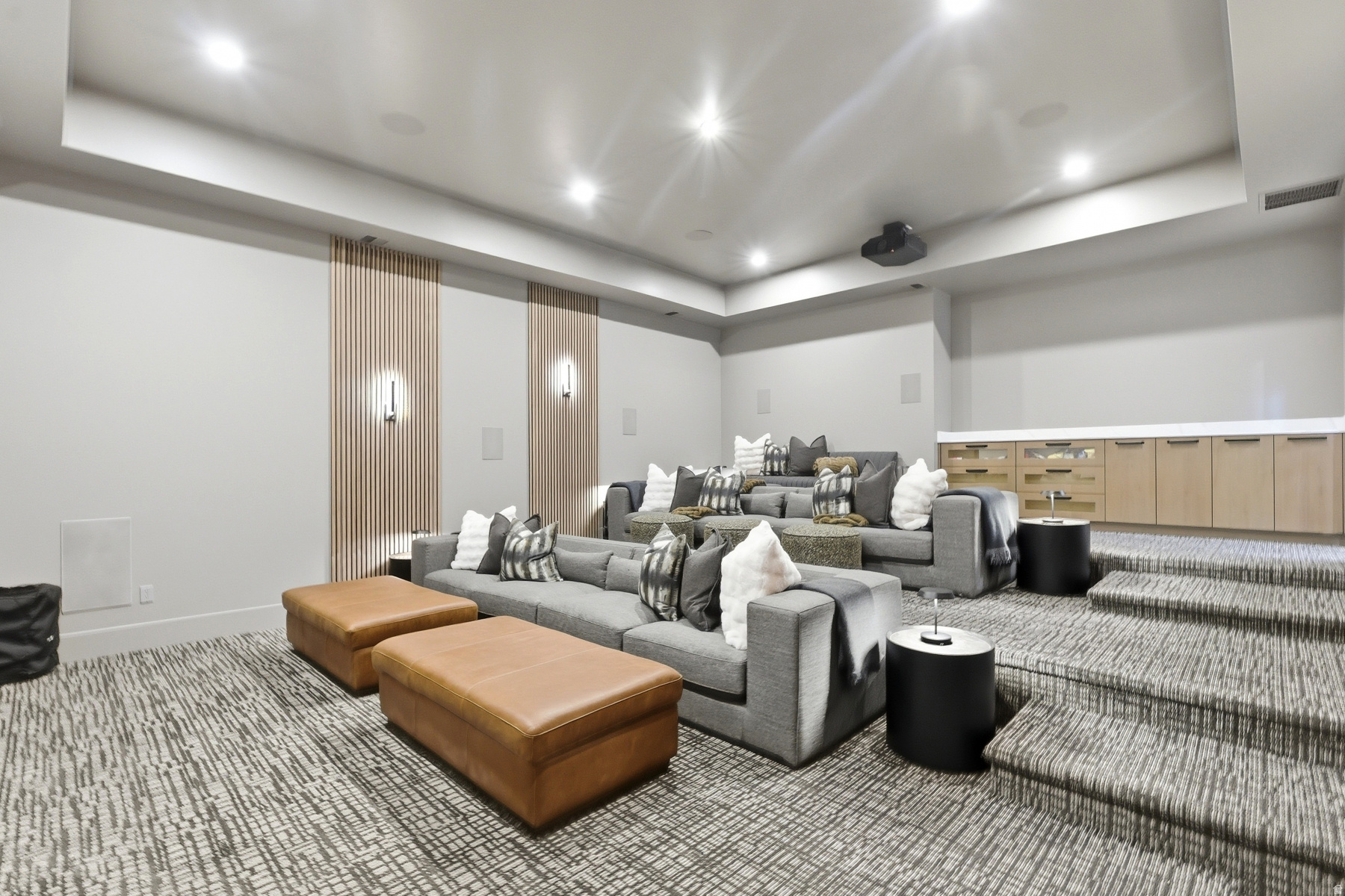 SKYRIDGE - Residential
