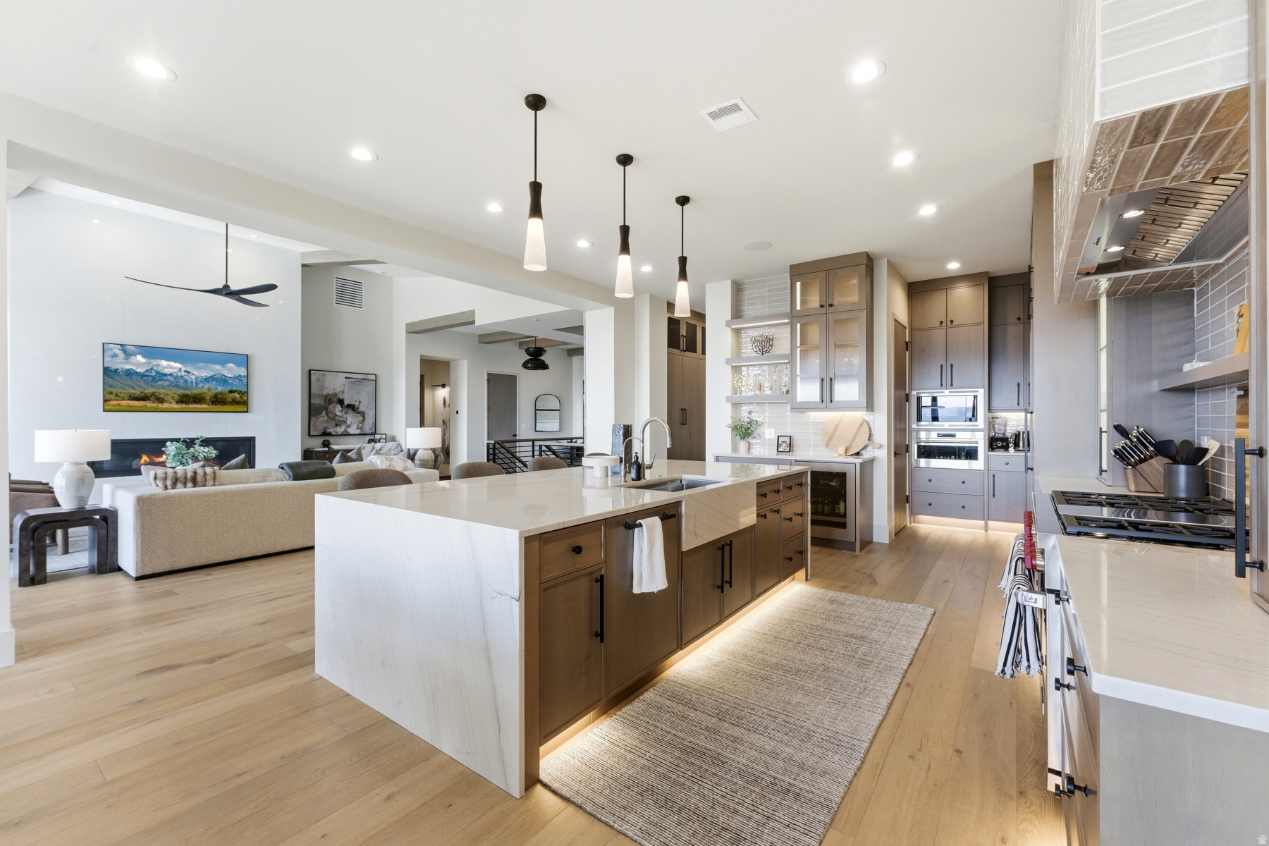 SKYRIDGE - Residential