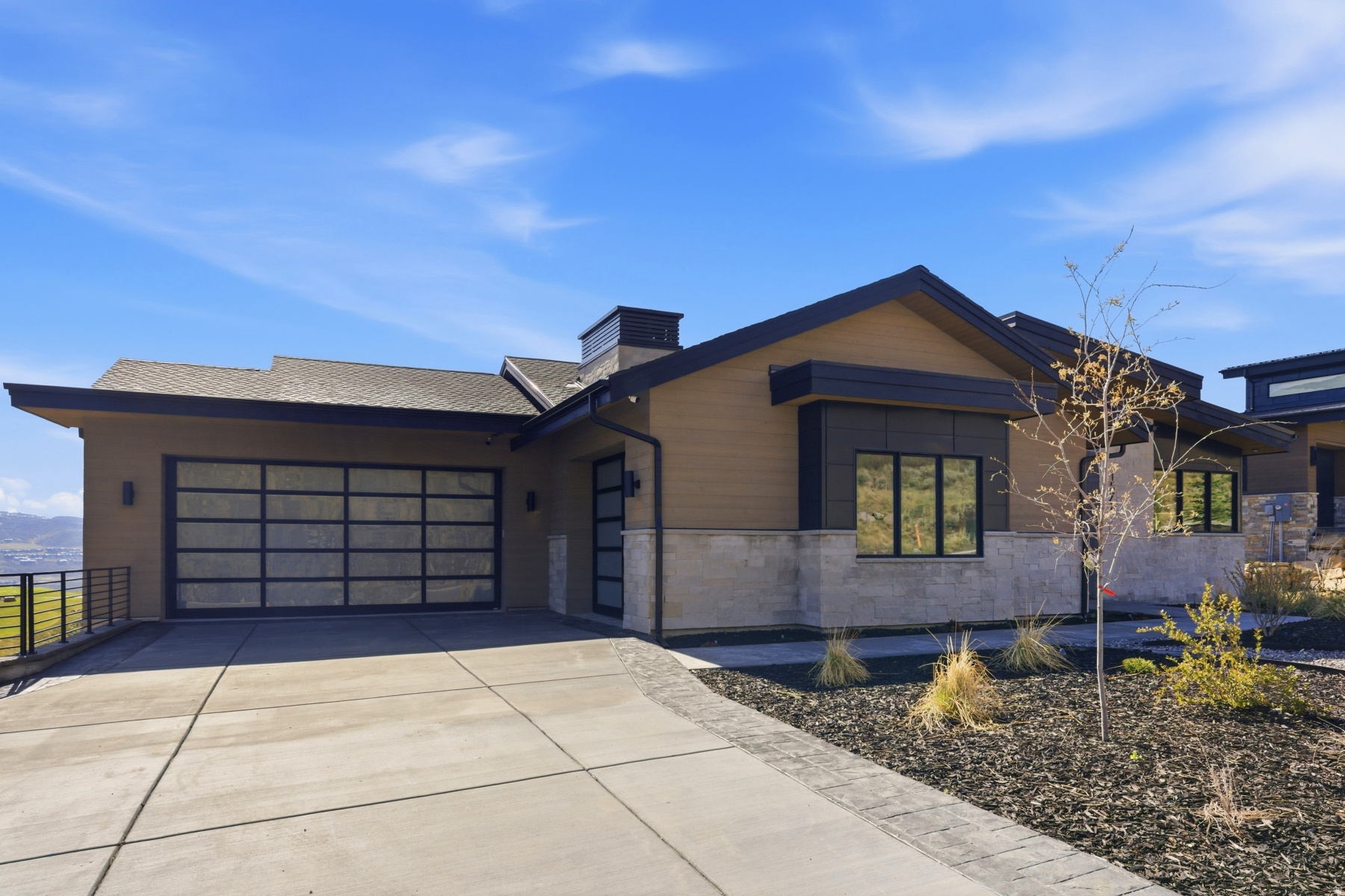 SKYRIDGE - Residential