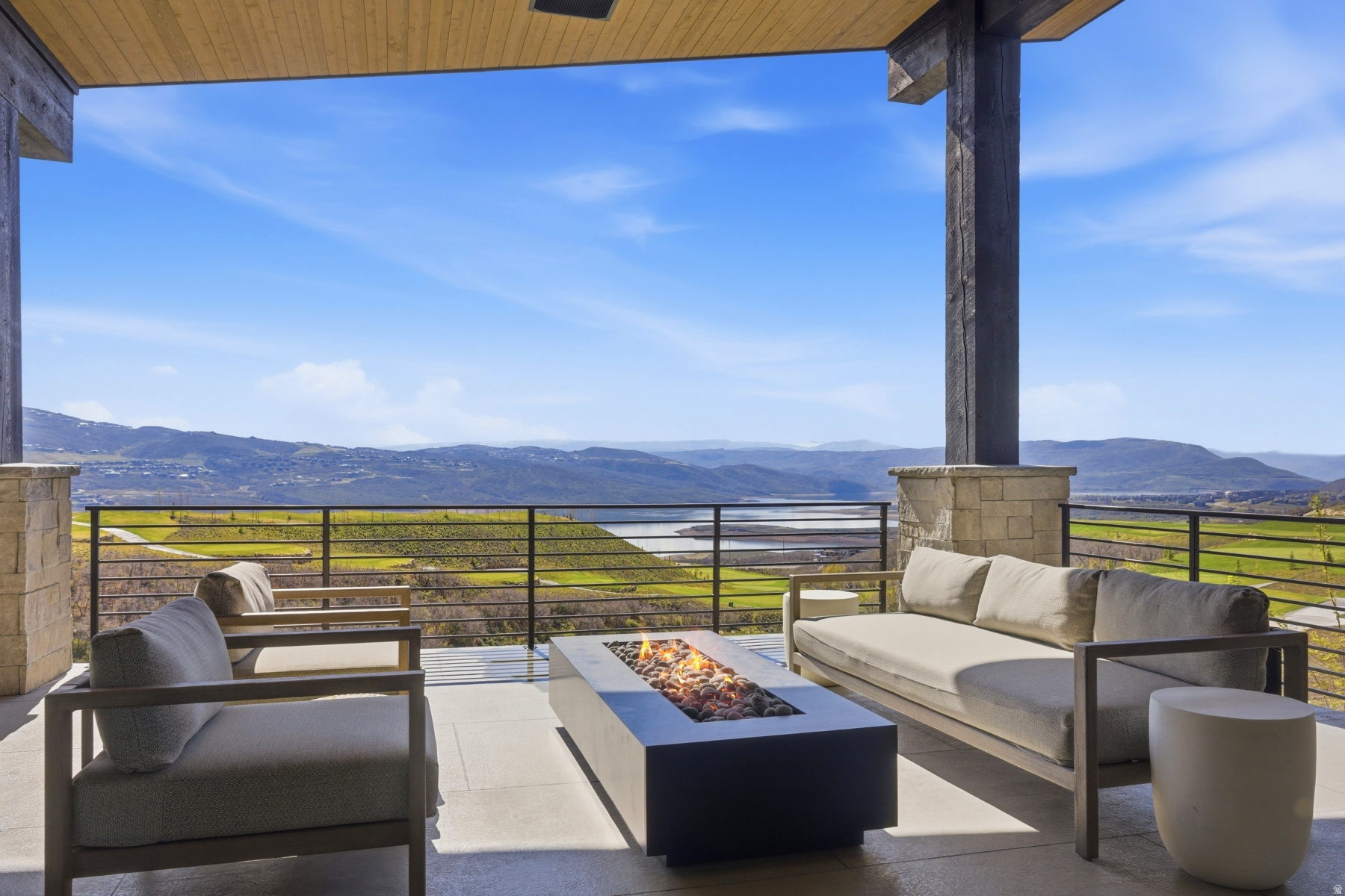 SKYRIDGE - Residential