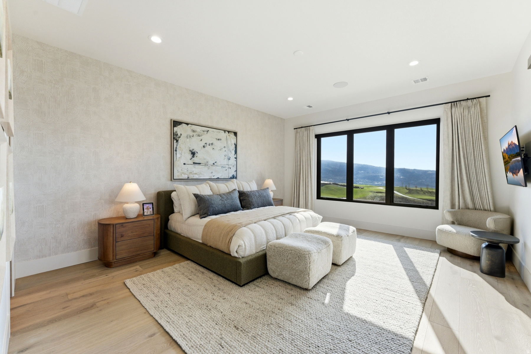 SKYRIDGE - Residential