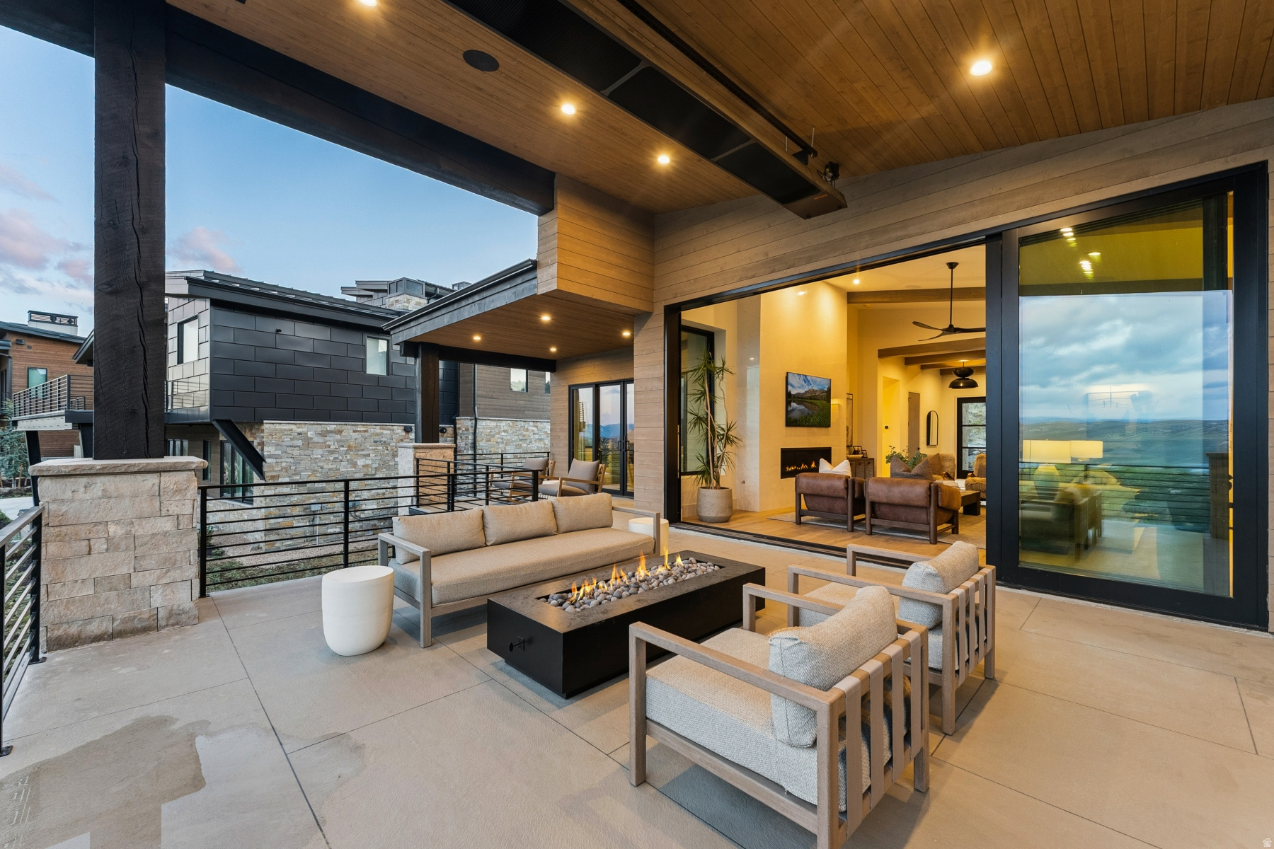 SKYRIDGE - Residential