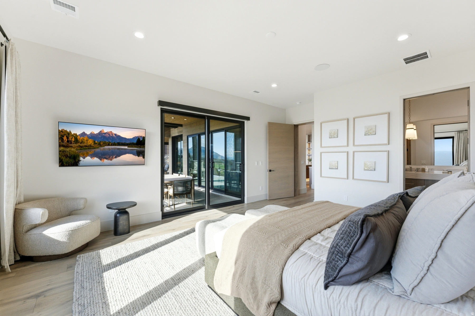 SKYRIDGE - Residential