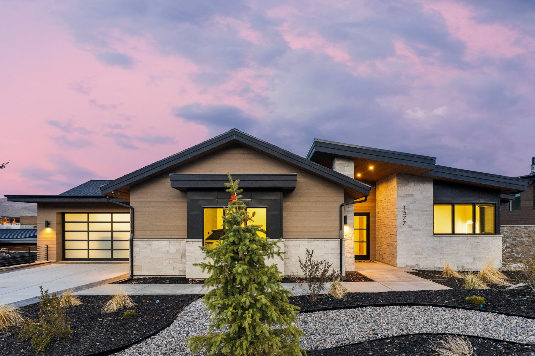 SKYRIDGE - Residential