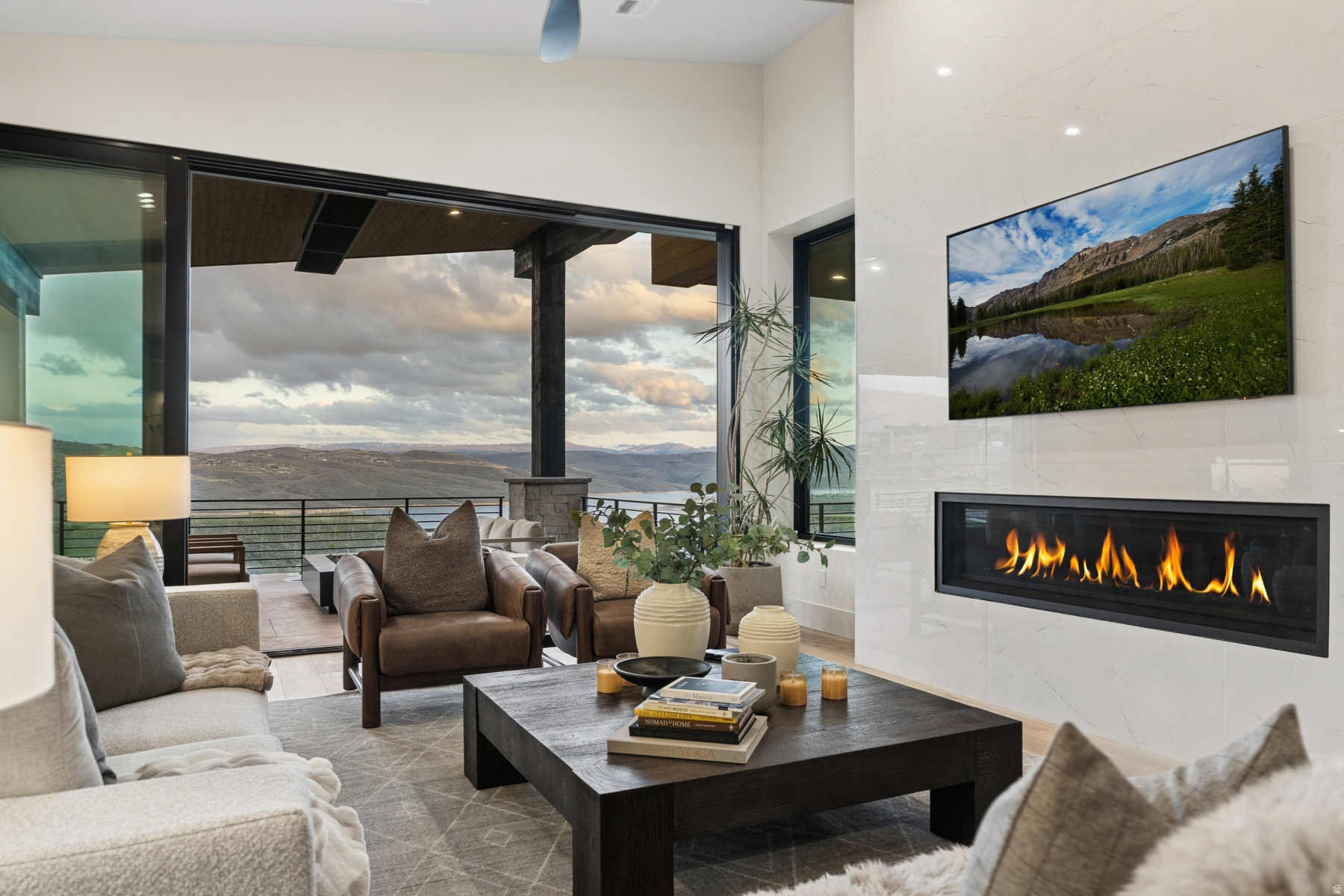 SKYRIDGE - Residential