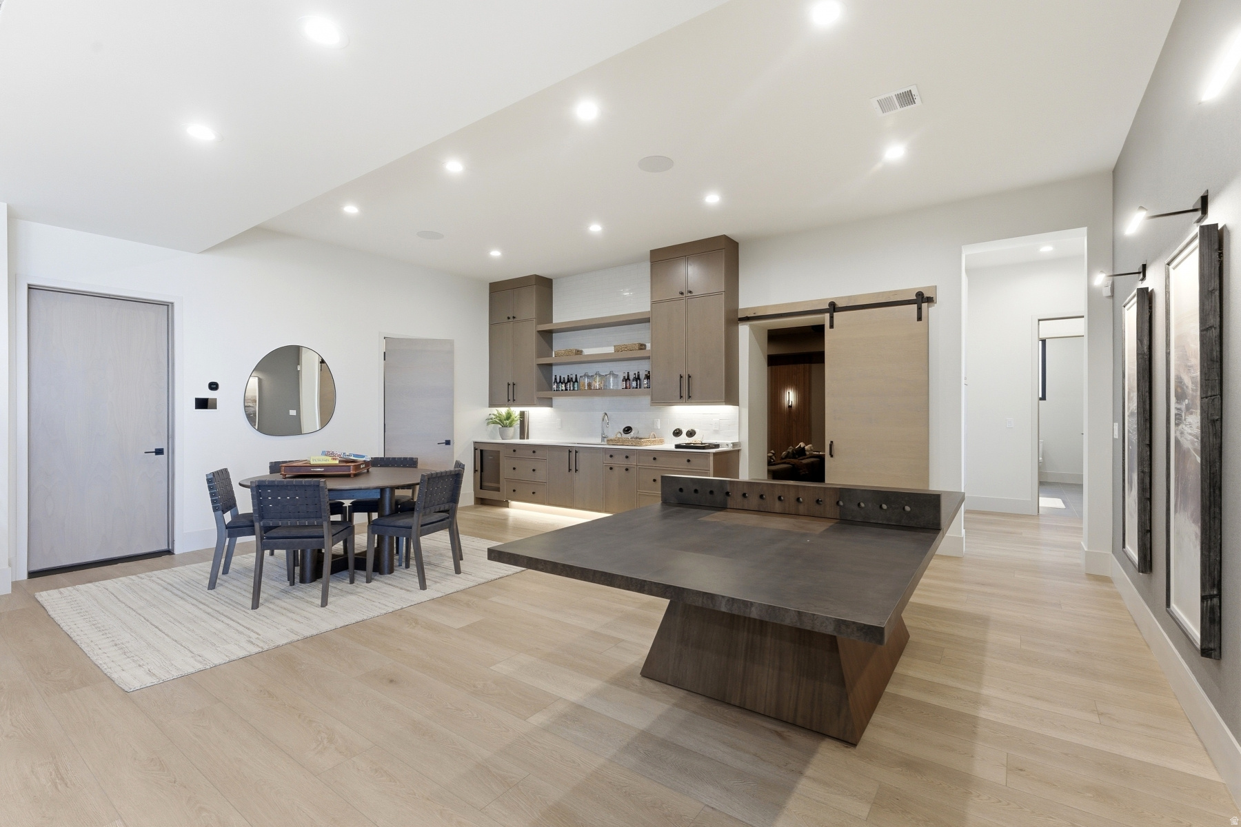 SKYRIDGE - Residential