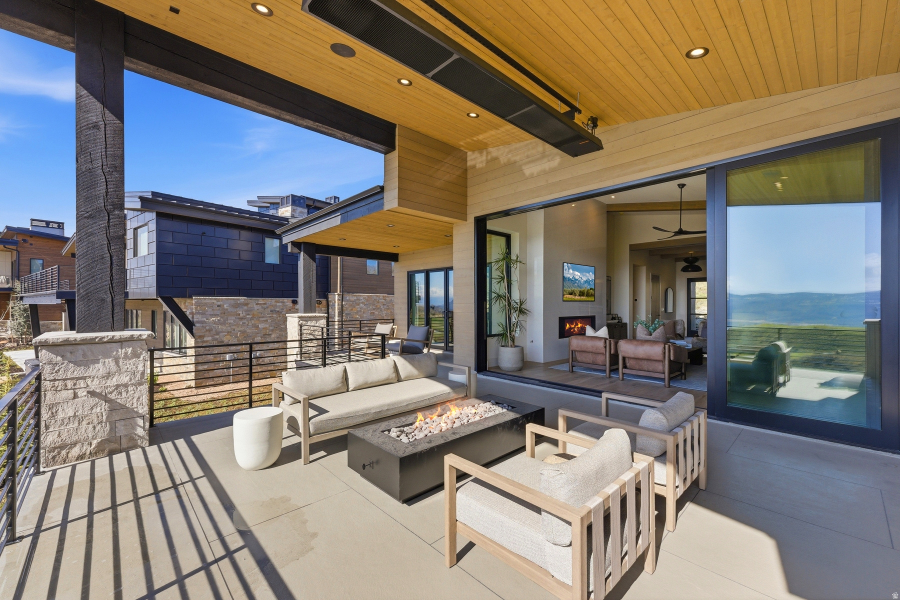 SKYRIDGE - Residential
