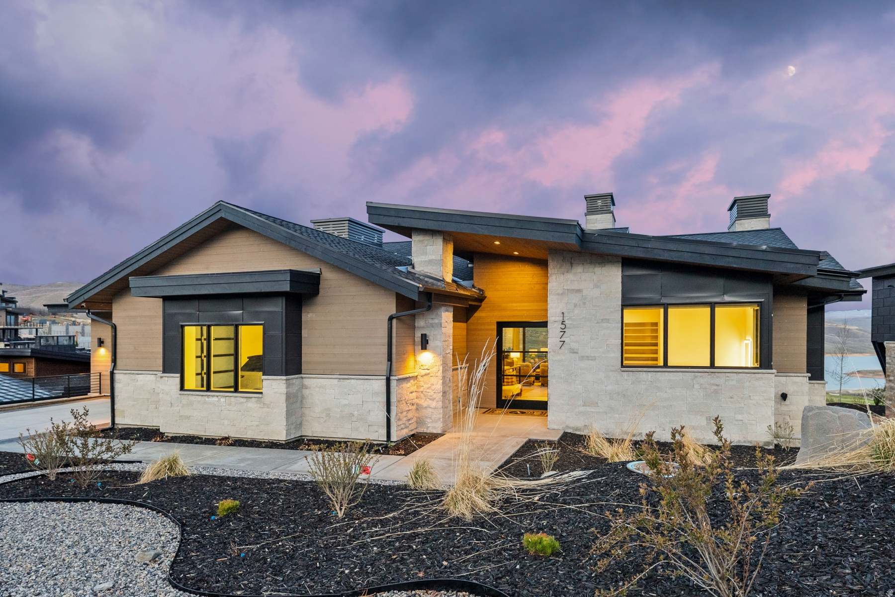 SKYRIDGE - Residential