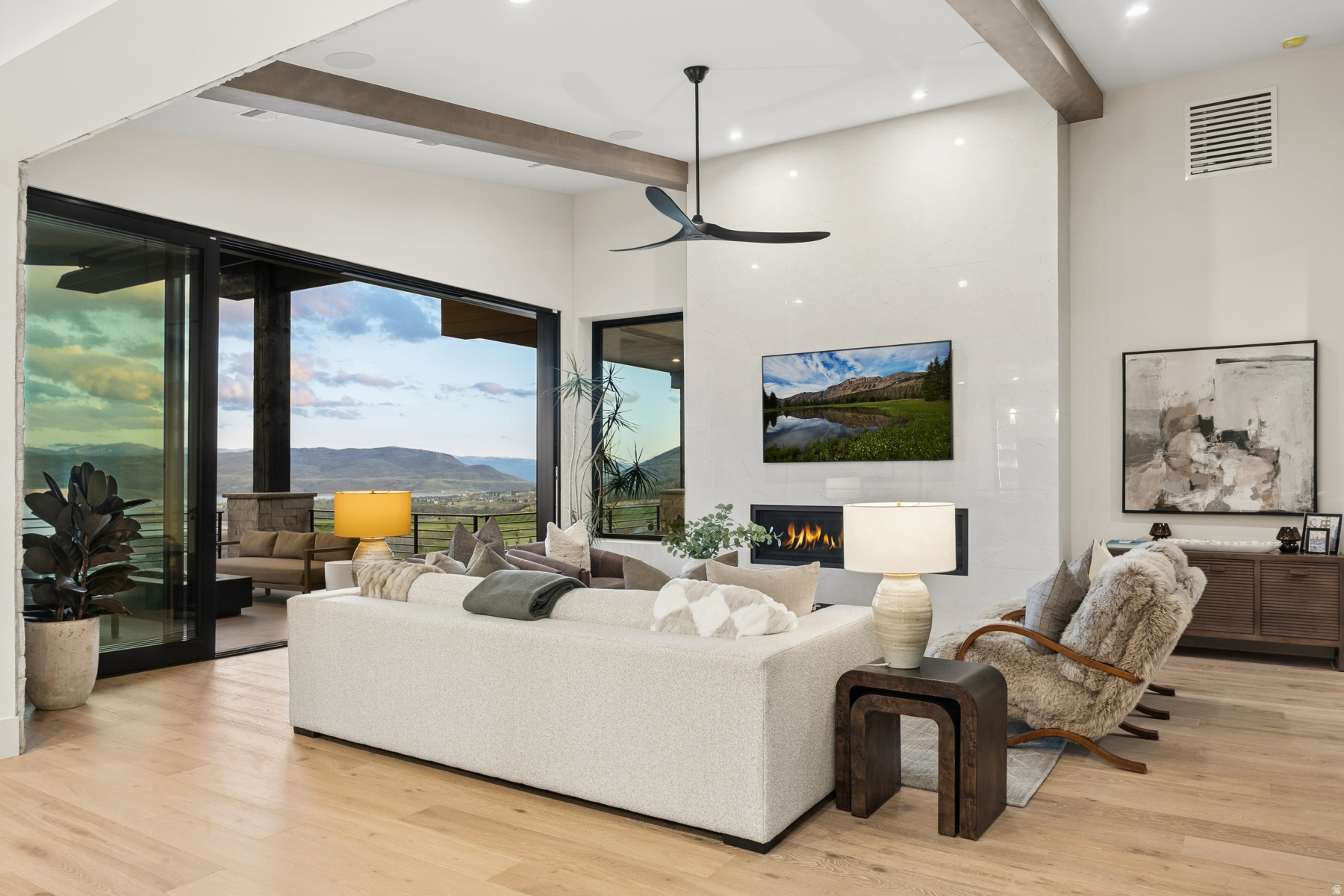 SKYRIDGE - Residential