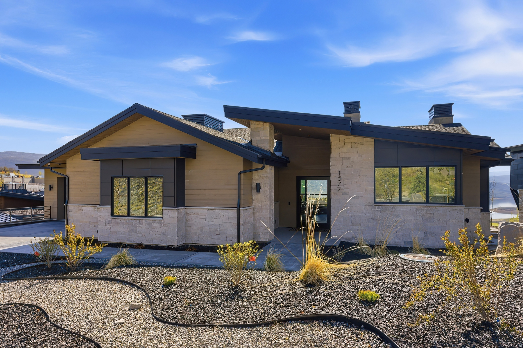SKYRIDGE - Residential