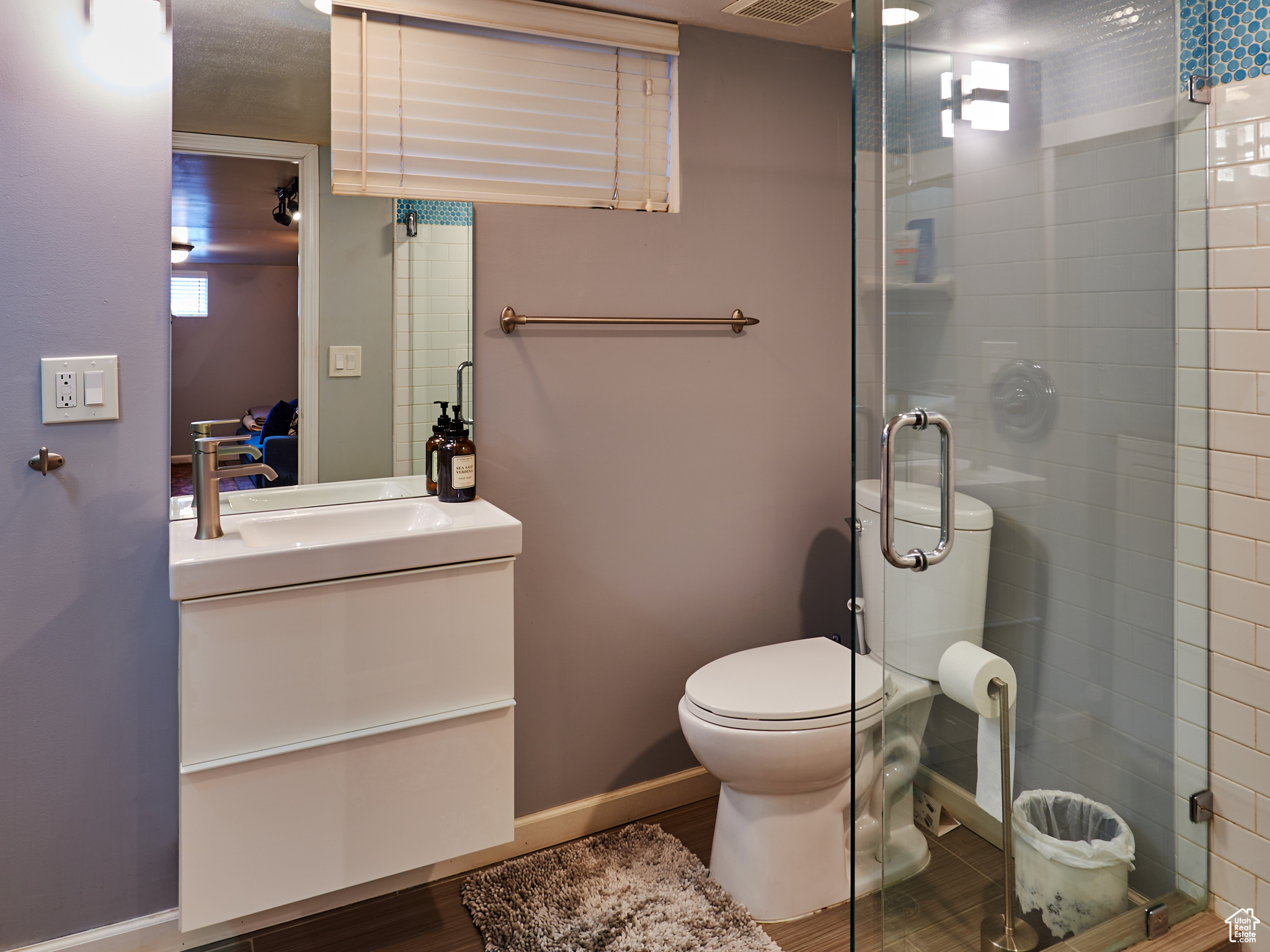 Salt Lake City, Utah 84109, United States, 4 Bedrooms Bedrooms, ,2 BathroomsBathrooms,Residential,Pending,1988