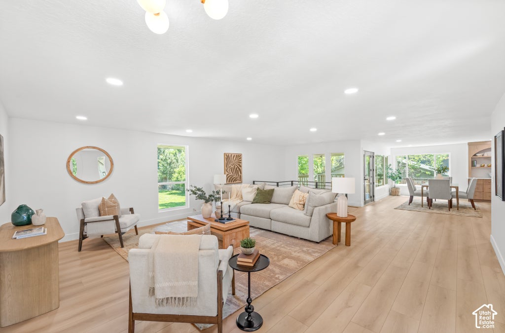 Photo of 2096 E LINDEN CIR S, Holladay, UT 84121 (MLS # 2188131)