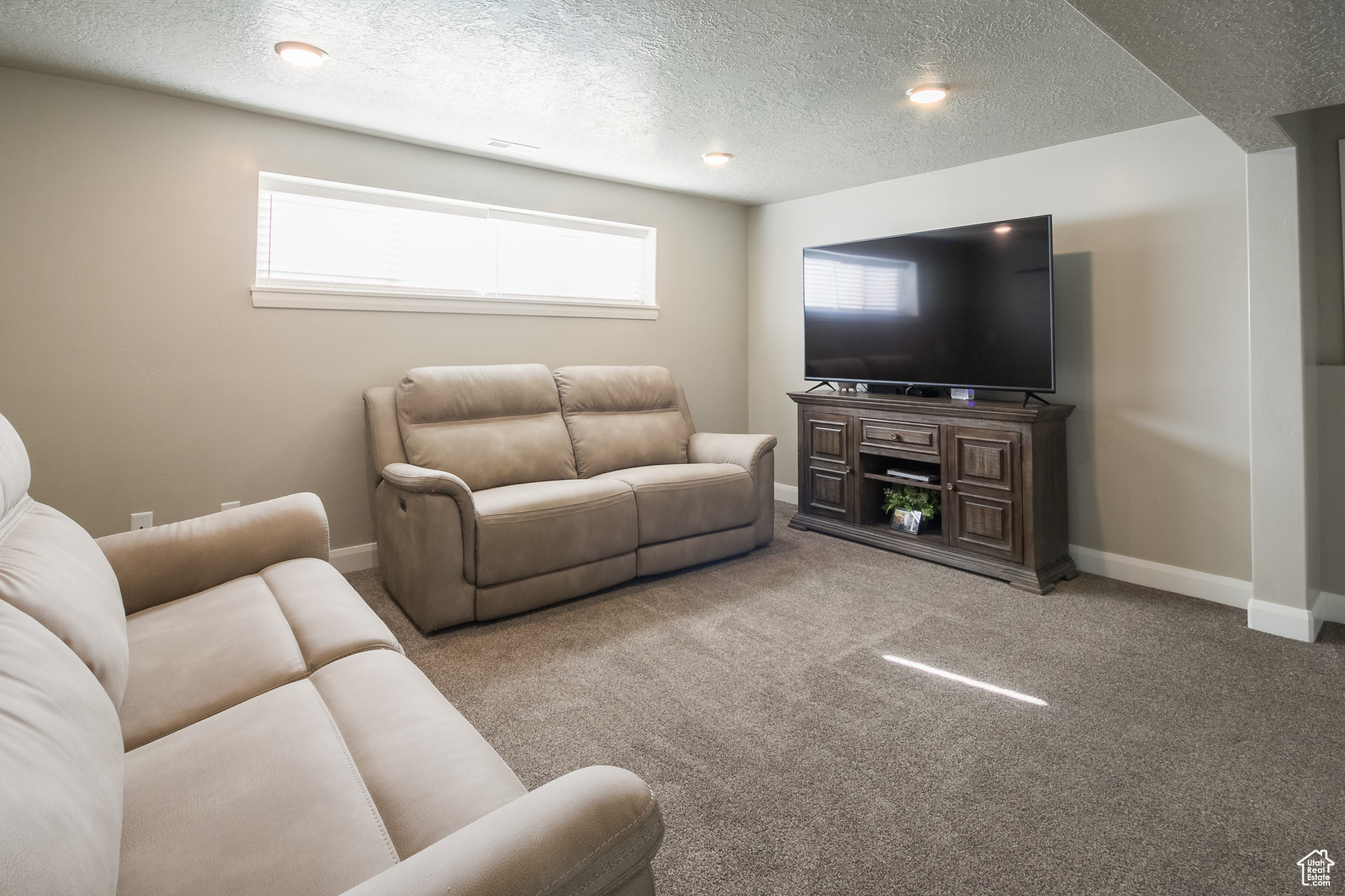 MOUNTAIN VIEW - Residential