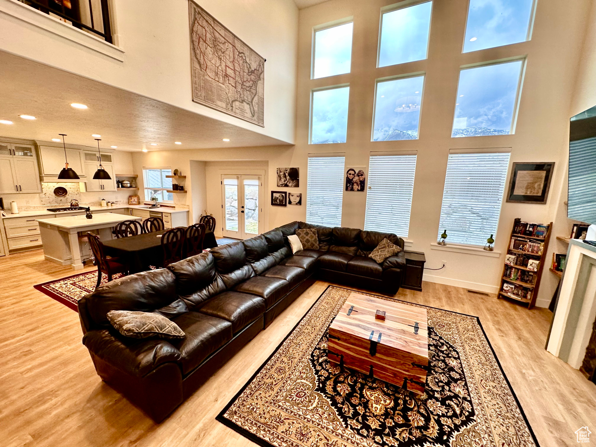 3617 S Garibaldi Way, Saratoga Springs, Utah image 2