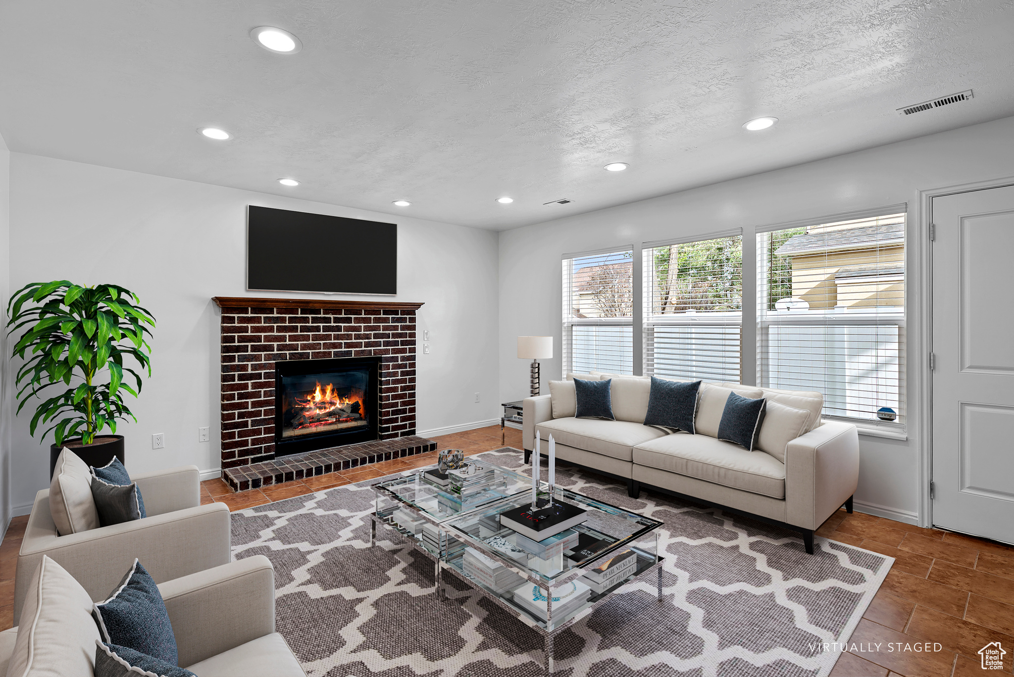 SUNSET PONDS PUD - Residential