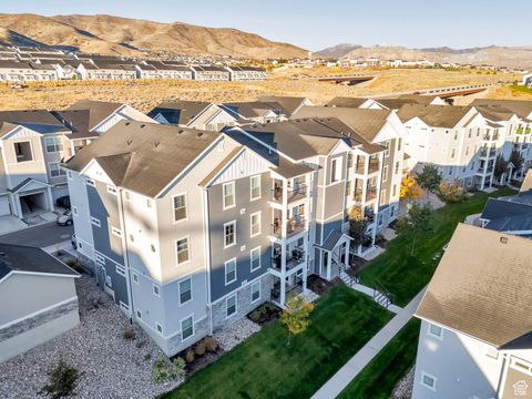 Photo of 14681 S ASTIN LN #R302, Herriman, UT 84096 (MLS # 2116736)