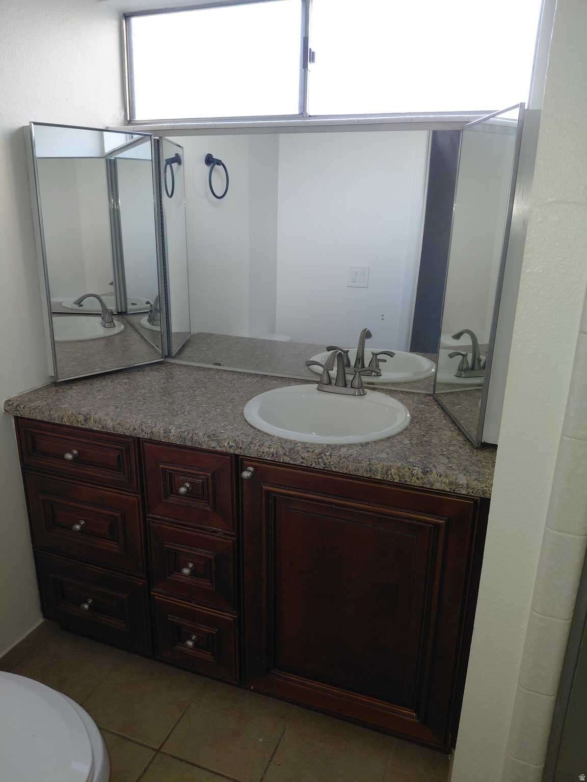 WOOD HOLLOW CONDM - Residential