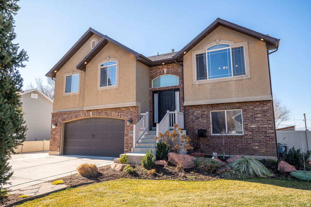 CHERRY RIDGE - Residential