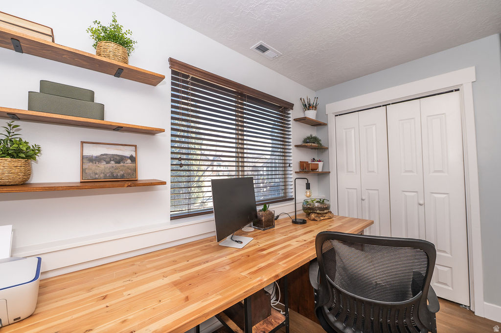 CHERRY RIDGE - Residential